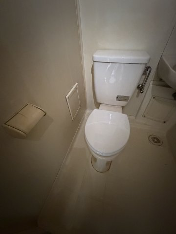 ロイヤル石川町のトイレ