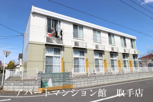 レオパレスクレスト