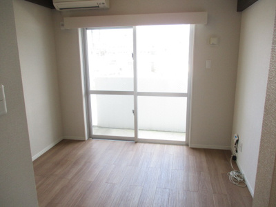 【洋室】 | ファインハウス | 写真は別のお部屋になります。