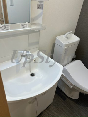 【洗面所】 | ウエストコート六町