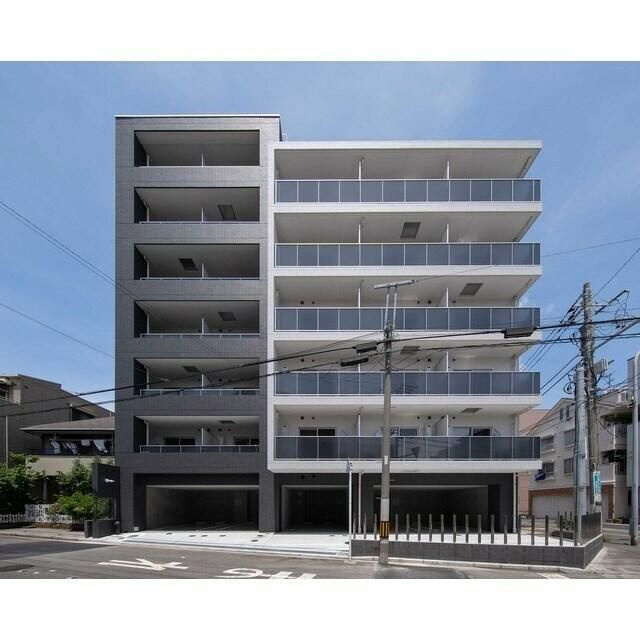 アパルトマン山手公園の外観