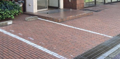 エストレージュ文京千駄木の駐車場
