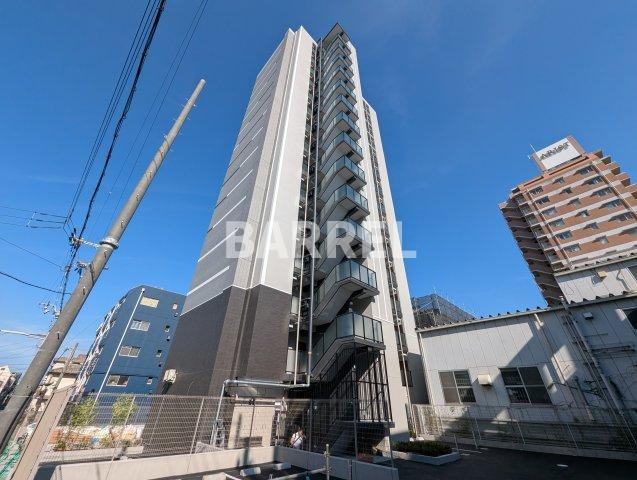 エスリード大阪セレスティアの外観