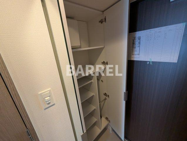 エスリード大阪セレスティアの収納