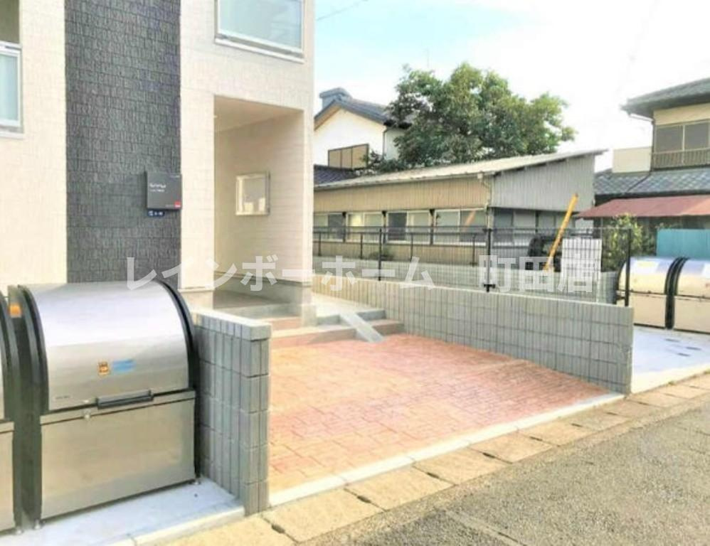 リブリ・大和・樹※初期費用分割あと払いサービス利用可能物件のエントランス