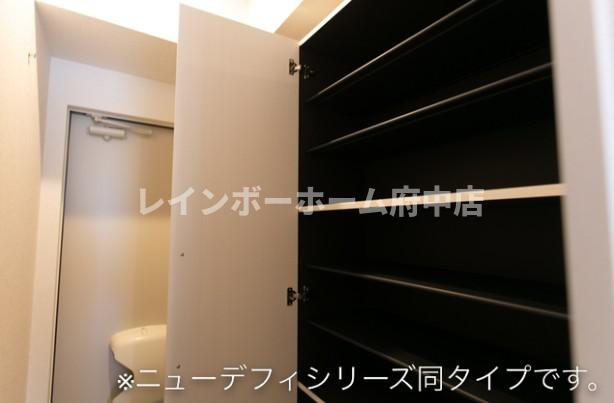 フレーズ　ブランシェの収納|※同施工会社参考写真