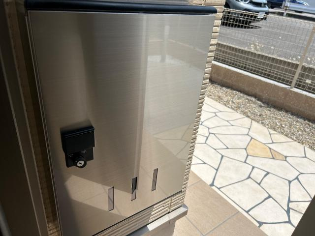 メゾンかのんの設備|宅配BOX