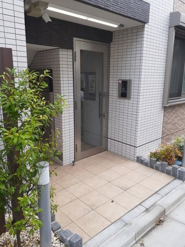 リビエール浜川のエントランス