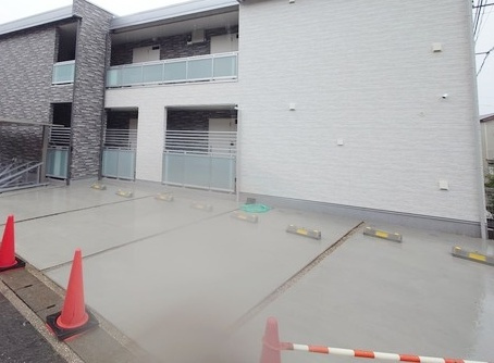 リブリ・YK津久井浜の駐車場|敷地内駐車場