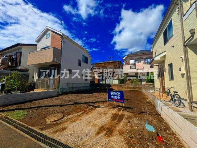西東京市保谷町1丁目 西武新宿線 西武柳沢駅 売地の外観|陽当たり良好なさら地スペース。周辺の落ち着いた街並みとなじむ快適な住環境が魅力です。