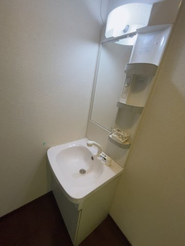 アンプルール リーブル フラッツマルシェの独立洗面台