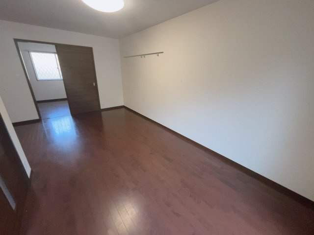 アンプルール リーブル フラッツマルシェの内装