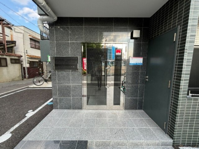 ヒルズパークサイドのエントランス