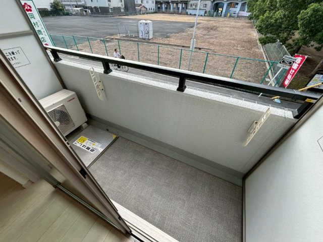 ヒルズパークサイドのバルコニー