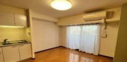 東林ビル（台東）の居間・リビング