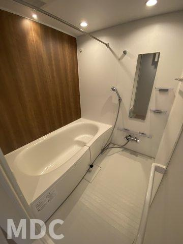 徳島市北矢三町３丁目のアパートの浴室