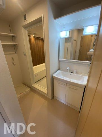 徳島市北矢三町３丁目のアパートの洗面所