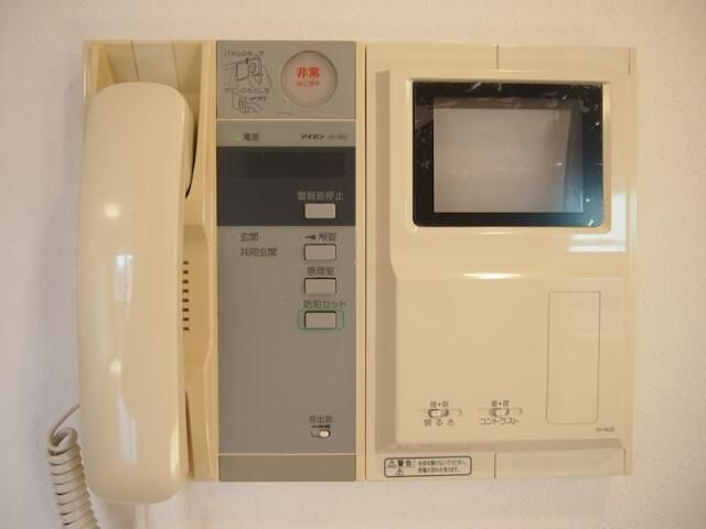 ルーブル学芸大学参番館の設備