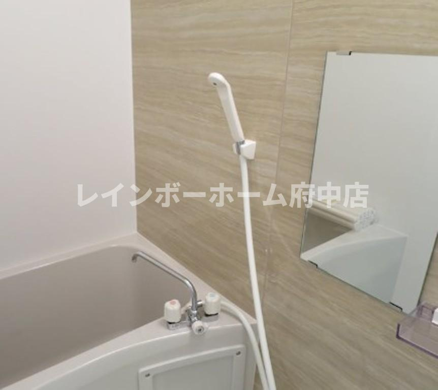 コンフォールMザ・ファーストの浴室