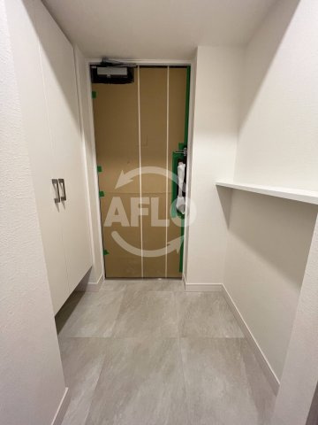スプランディッド堀江　堀江小学校区の玄関|スプランディッド堀江　玄関