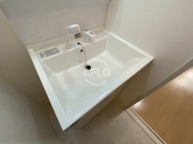 コンフォーダブル阿波座の独立洗面台|コンフォーダブル阿波座　独立洗面台
