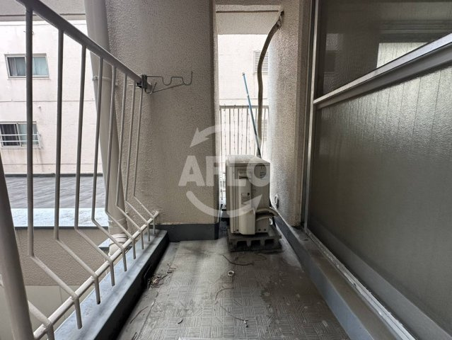 マンション北堀江　堀江小学校のバルコニー|マンション北堀江　バルコニー