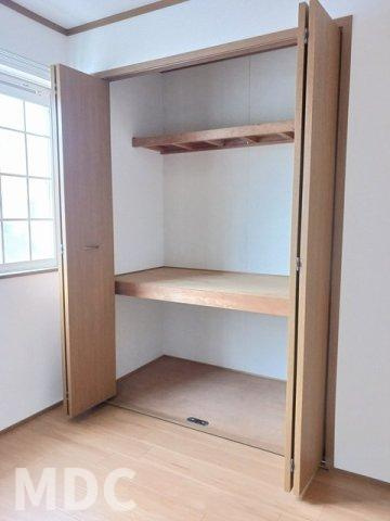 板野郡藍住町矢上字安任のアパートの収納