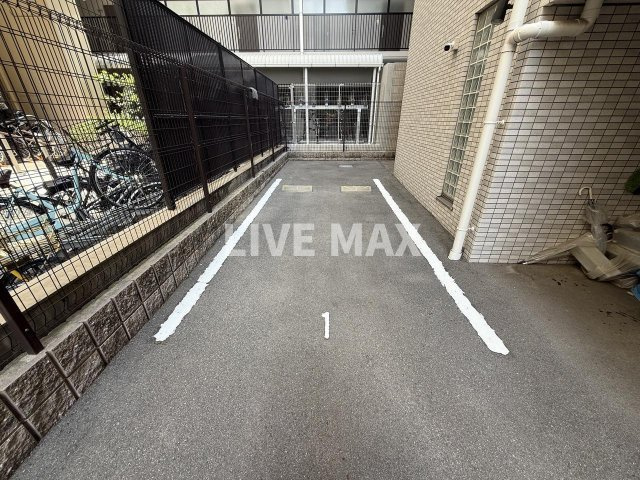【駐車場】CITY　SPIRE西中島