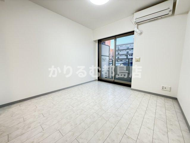 サンシャイン都島の居間・リビング