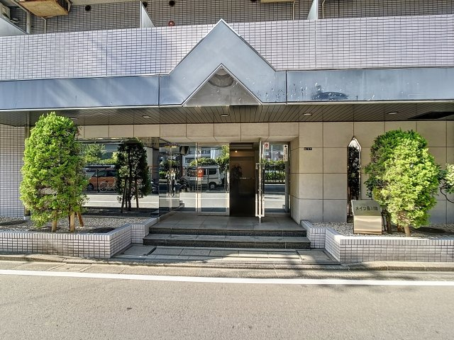 メイツ品川南のエントランス|ゆとりのあるエントランスです