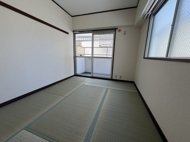 市隆ハイツ立花2番館の内装