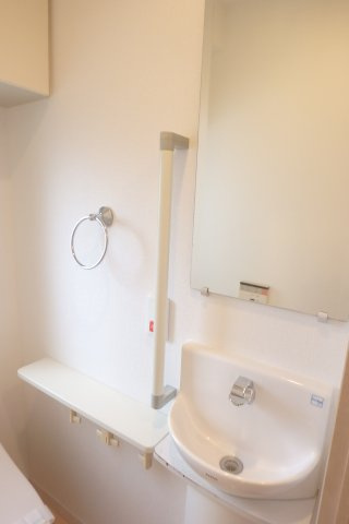 ラ・ベル元住吉のトイレ|他のお部屋の参考写真となります。