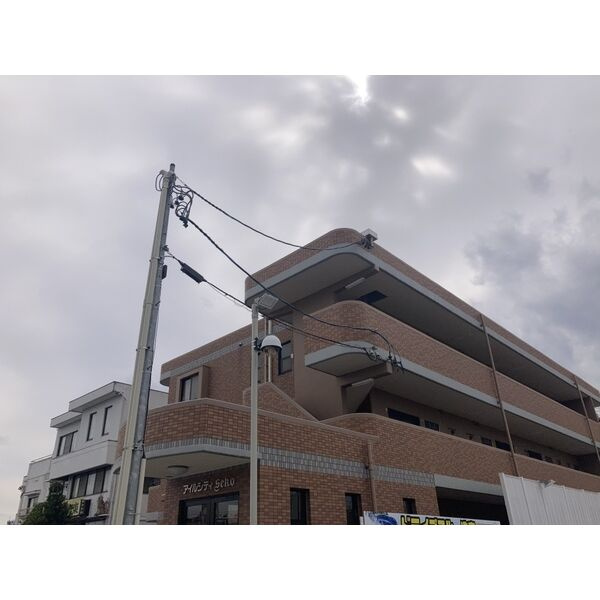 名古屋市守山区瀬古東３丁目の賃貸マンションの外観