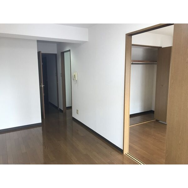 名古屋市守山区瀬古東３丁目の賃貸マンションの内装