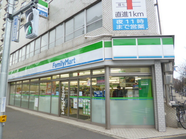 ラ・メゾンMのその他|ファミリーマート大森北五丁目店