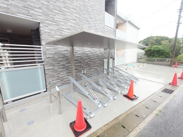 リブリ・YK津久井浜のその他共用部分|駐輪場・バイク置き場