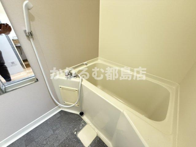 レスポワール東の浴室