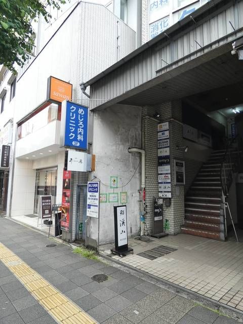 メゾン・ド・バルセルの周辺