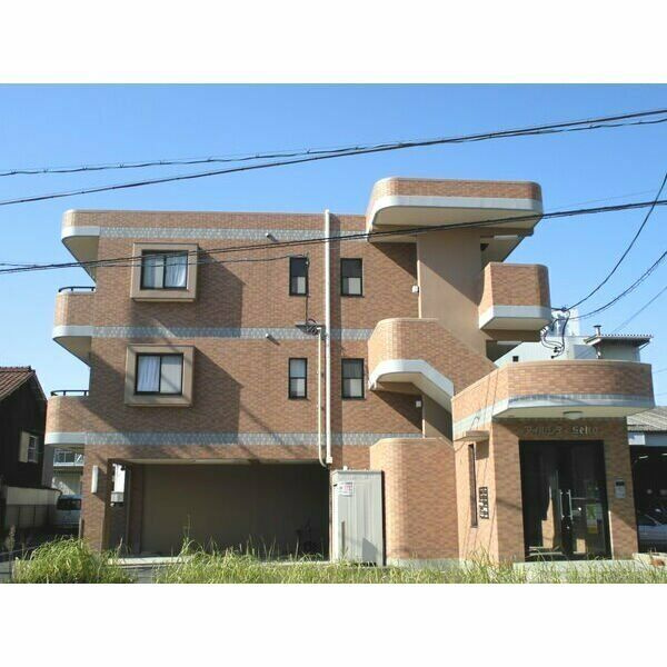 名古屋市守山区瀬古東３丁目の賃貸マンションの外観