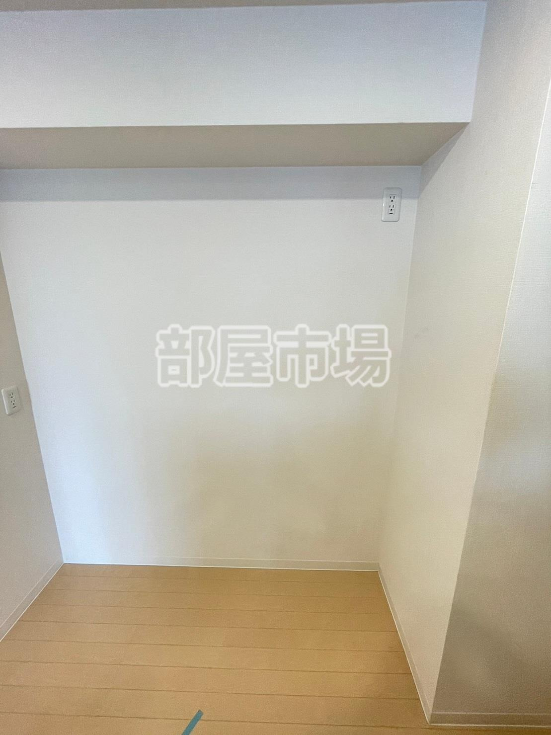 プチ･フルール入谷のキッチン|冷蔵庫置場