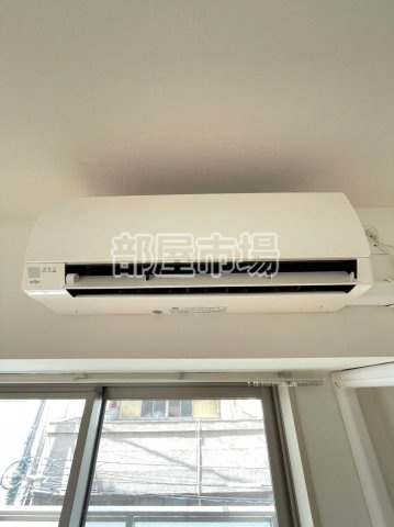プチ･フルール入谷の設備|エアコン