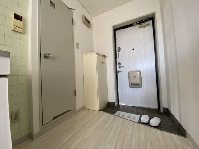 グレース芦屋の玄関