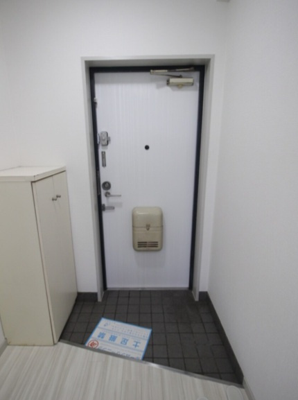 グレース芦屋の玄関