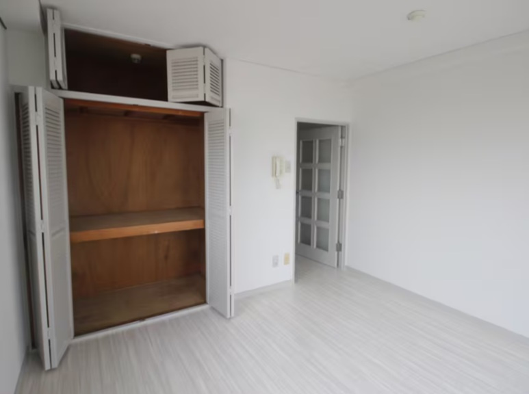 グレース芦屋の居間・リビング