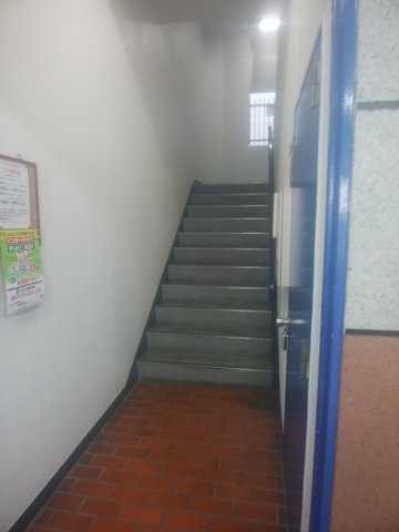 大阪市淀川区東三国４丁目の店舗事務所