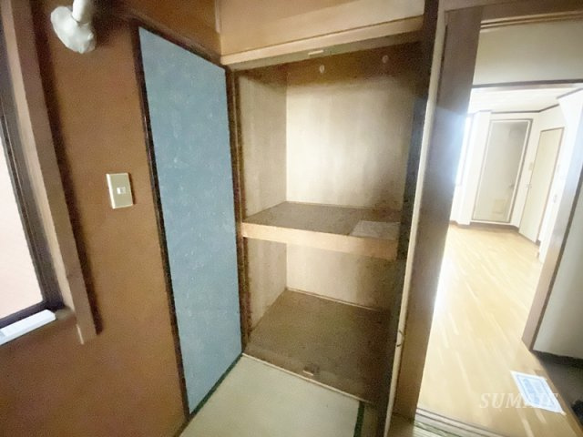 新井第二パティオの収納|畳のお部屋の収納スペースです☆