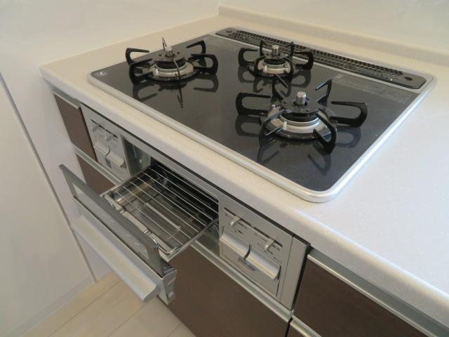 オランジュリー御器所のキッチン