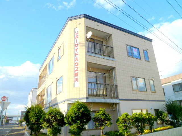 リバーサイドハウス新川
