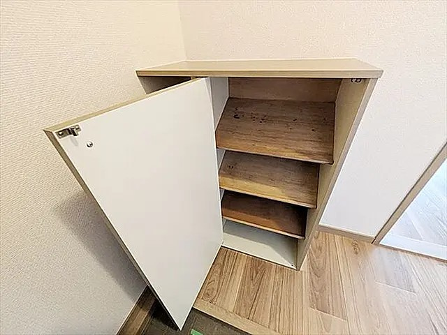 芦屋市春日町の賃貸マンションの収納