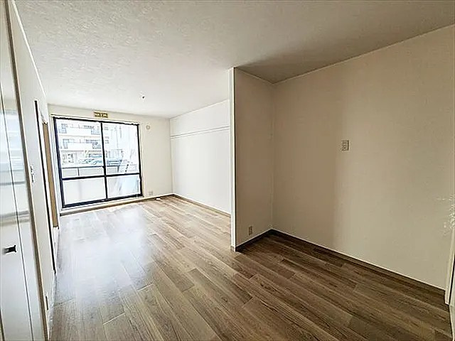 芦屋市春日町の賃貸マンションの居間・リビング